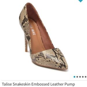 🎉🎉JUST REDUCED🎉🎉Alias Mae heels